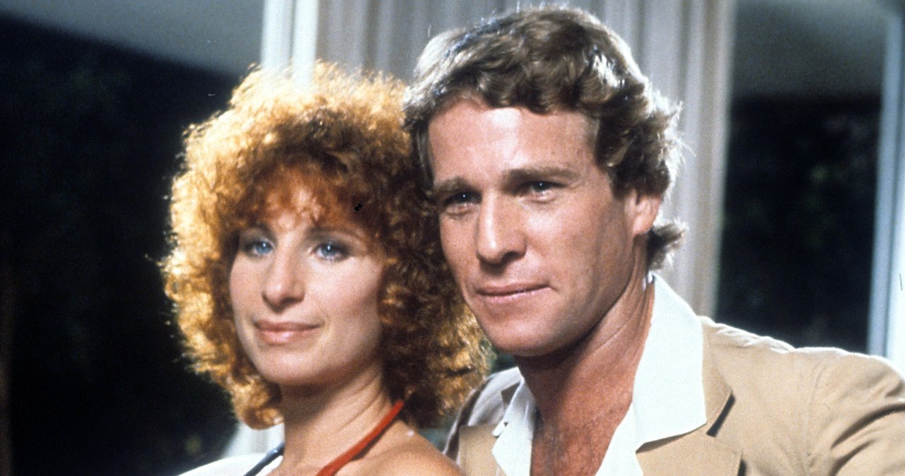 Barbra Streisand i Ryan O'Neal w filmie "Wielkie starcie" /WARNER BROTHERS /Getty Images