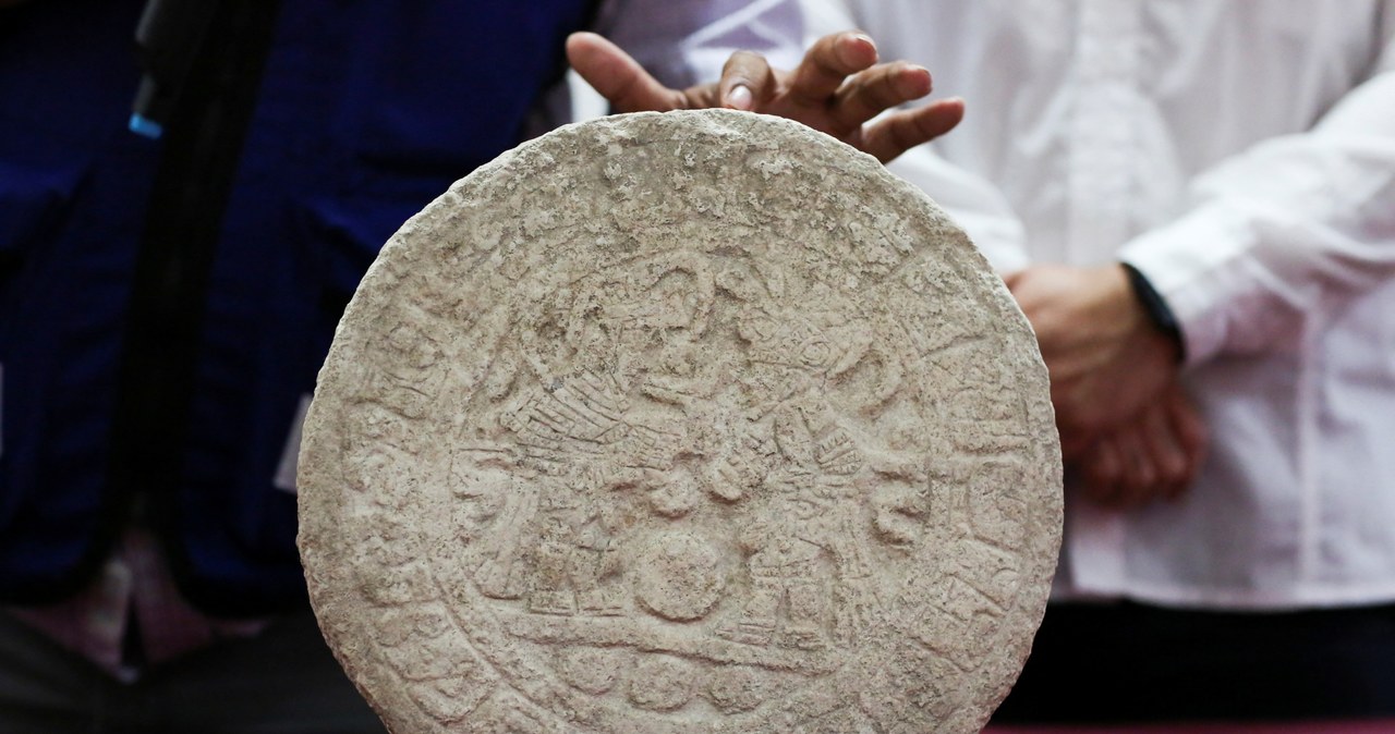 Bardzo dobrze zachowany artefakt z pismem hieroglificznym dającym się odczytać /LORENZO HERNANDEZ / Reuters / Forum /Agencja FORUM