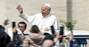 Bardzo emocjonalne wystąpienie papieża. Przywołał słowa Jana Pawła II