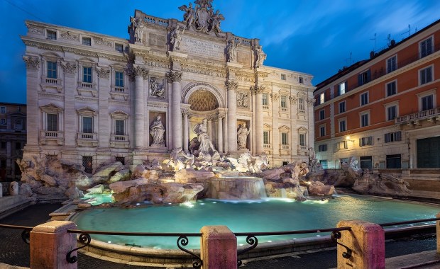 Barierki i opłaty za oglądanie Fontanny di Trevi. Rzym ogłosił nowe zasady