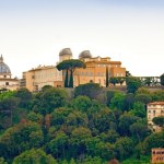 Włochy Barokowy pałac papieży wraca do dawnej roli. Castel Gandolfo znów rezydencją papieża