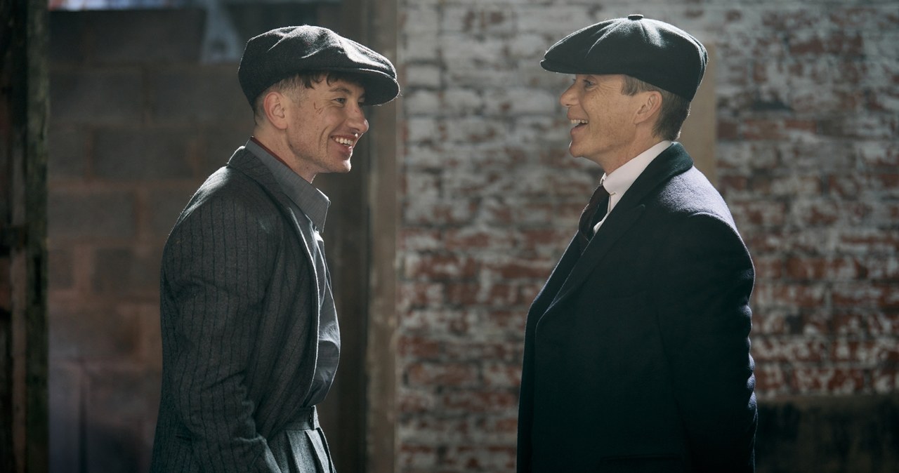 Barry Keoghan i Cillian Murphy w filmie na podstawie serialu "Peaky Blinders" /Robert Viglasky /Netflix