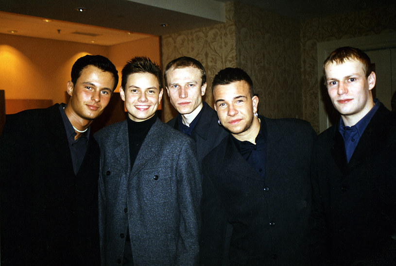 Bartek Wrona (drugi z lewej) w składzie Just 5 w 1999 r. /AKPA