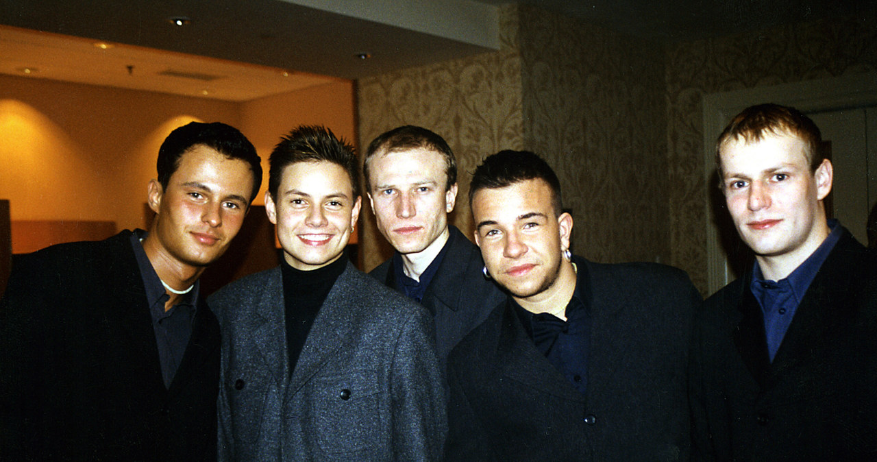 Bartek Wrona (drugi z lewej) w składzie Just 5 w 1999 r. /AKPA