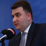 Bartłomiej Misiewicz skazany za reklamowanie wódki na Twitterze