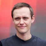 Bartosz Bielenia o nowym etapie w karierze. "Czekam na role młodych ojców"