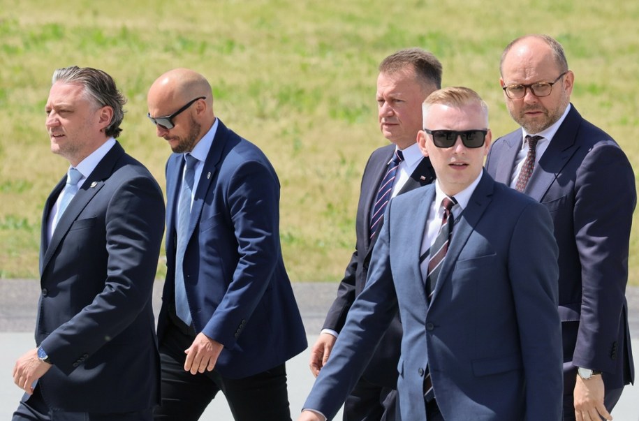 Bartosz Grodecki, Mariusz Blaszczak, Mariusz Przydacz /Wojciech Olkusnik/East News /East News