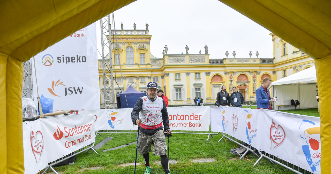 Bartosz Obuchowicz na biegu charytatywnym / Mieszko Piętka /AKPA