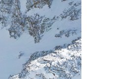 ​Bartosz Ziemski zjechał na nartach z Makalu