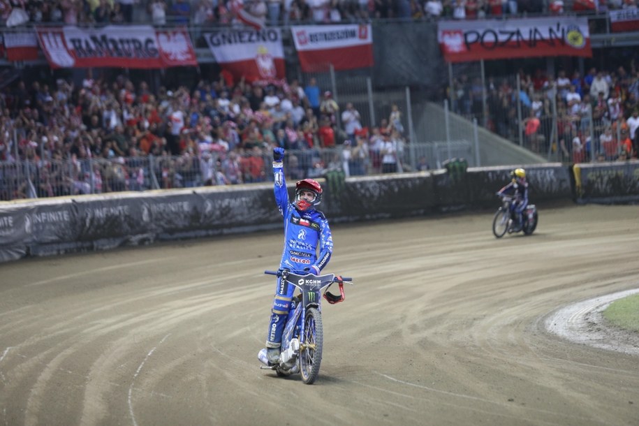 Bartosz Zmarzlik zwycięzcą zawodów żużlowych Grand Prix Polski na torze w Gorzowie Wielkopolskim / 	Lech Muszyński    /PAP