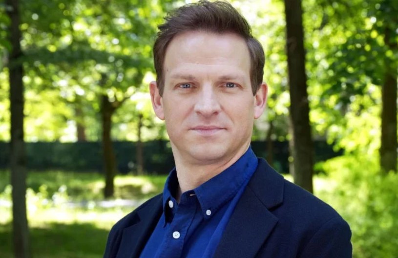 Łukasz wychodzi z komórki, ale jego życie nie będzie takie, jak dawniej