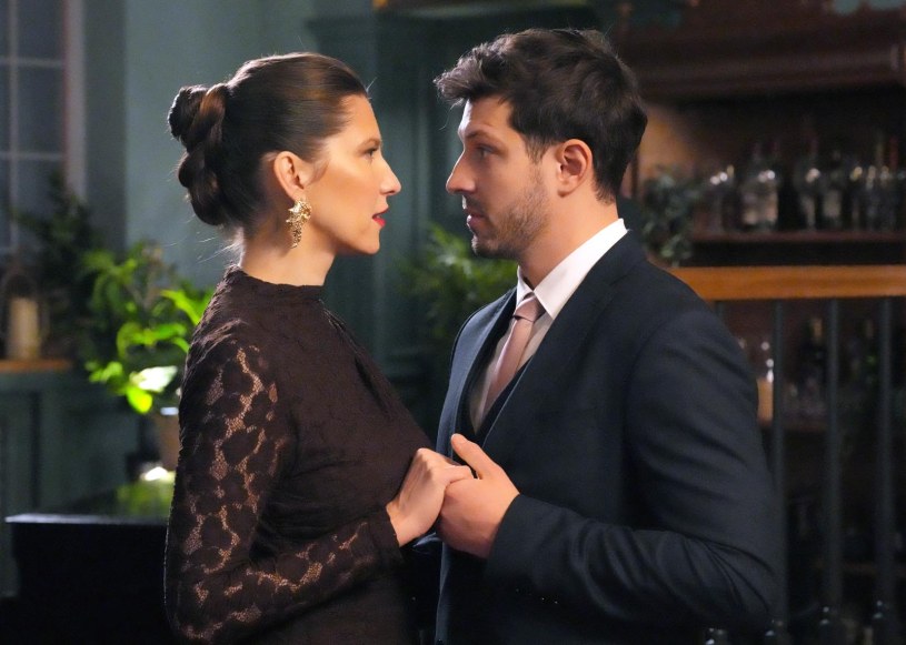 Regina gra, Justin nie wie. Sceny z emocjami i kłamstwami","background":"Serial \u007f\u007f\u007f\u007f\u007f\u007f\u007f\u007f\u007f\u007f\u007f\u007f\u007f\u007f\u007f\u007f\u007f\u007f\u007f\u007f\u007f\u007f\u007f\u007f\u007f\u007f\u007f\u007f\u007f