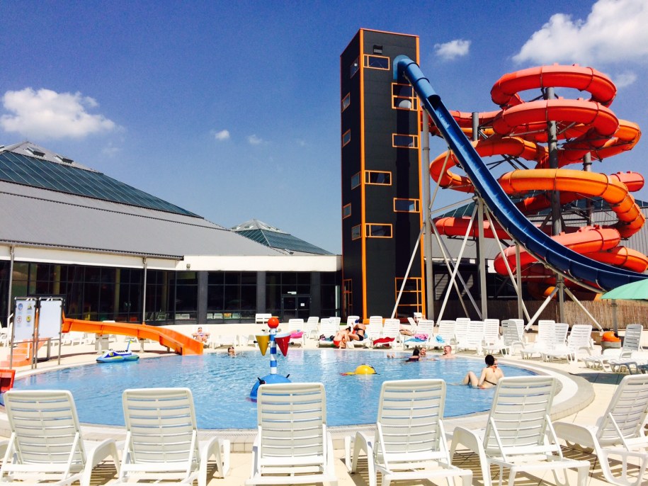 Basen - zdjęcie poglądowe /Agnieszka Wyderka /RMF FM