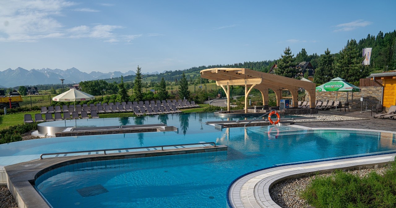 Baseny termalne w Białce Tatrzańskiej słyną z podziału na strefy: zabawy, relaksu i letnią. /materiały promocyjne