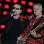 Basista U2 sam