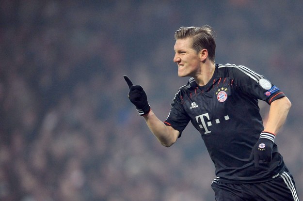 Bastian Schweinsteiger przenosi się z Bayernu Monachium do Manchesteru United /Andreas Gebert /PAP/EPA