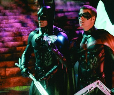 "Batman i Robin": Słynny kostium, który nosił George Clooney, na aukcji