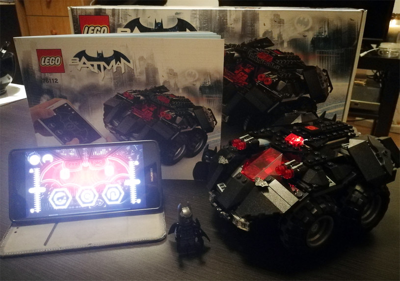 Batmobil Lego to naprawdę udana zabawka /INTERIA.PL