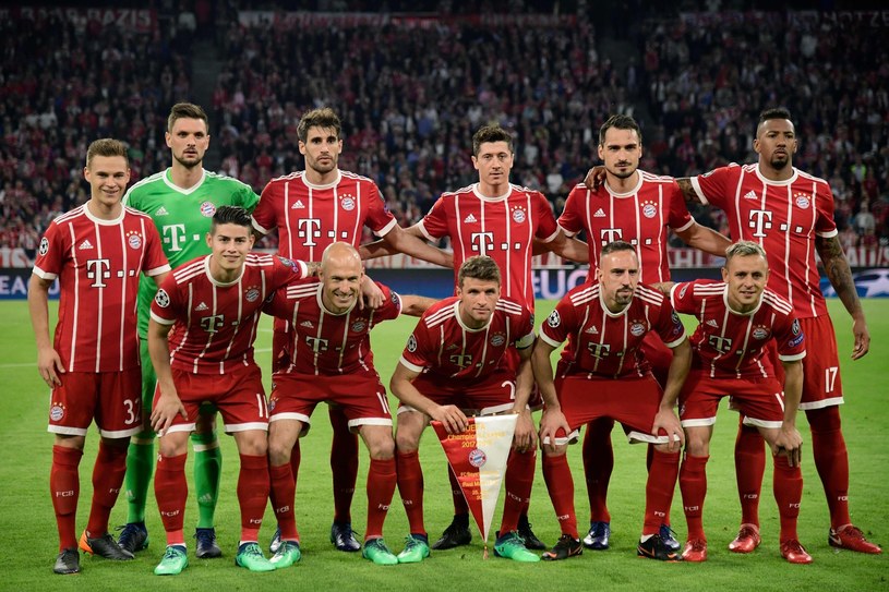 Bayern Monachium jest głównym faworytem rozgrywek /AFP