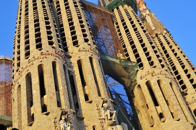 Bazylika Sagrada Familia w Barcelonie (w budowie) /&copy;123RF/PICSEL