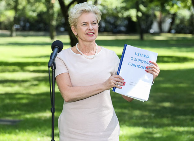 Beata Malecka - Libera na konferencji prasowej ministra zdrowia na temat nowej ustawy o Zdrowiu Publicznym /Tomasz Adamowicz/FORUM /Agencja FORUM