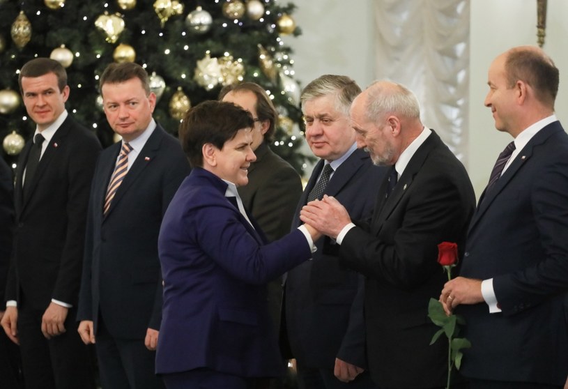 Beata Szydło i Antoni Macierewicz /Paweł Supernak /PAP