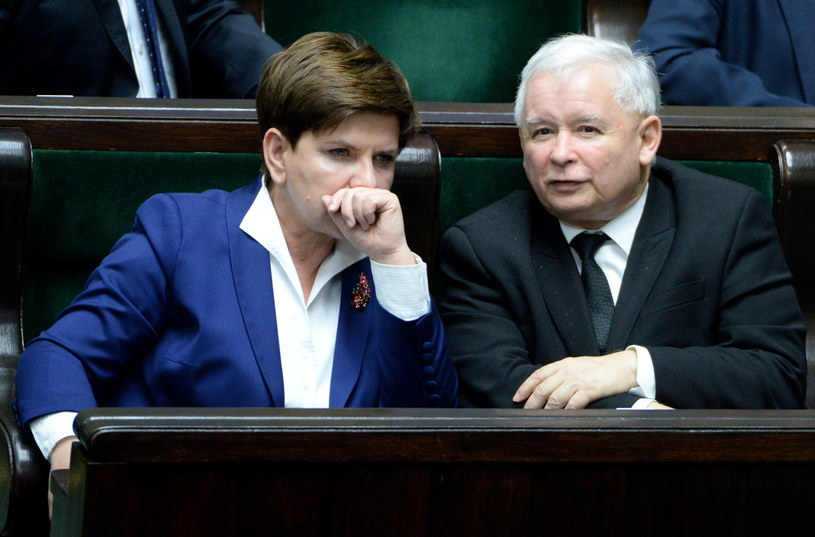Beata Szydło i Jarosław Kaczyński /Jacek Turczyk /PAP