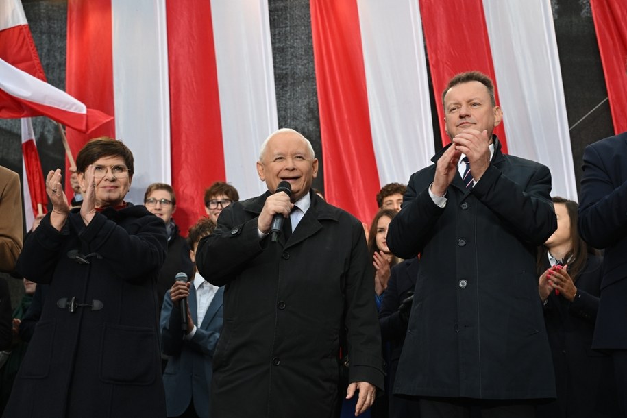 Beata Szydło, Jarosław Kaczyński, Mariusz Błaszczak /Radek Pietruszka /PAP