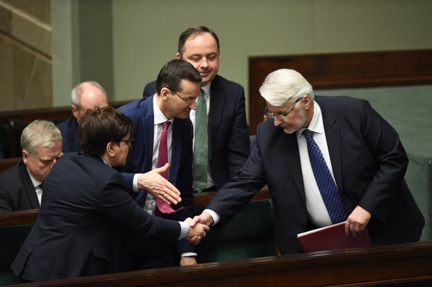 Beata Szydło, Mateusz Morawiecki, Konrad Szymański, Witold Waszczykowski /PAP/Radek Pietruszka    /PAP