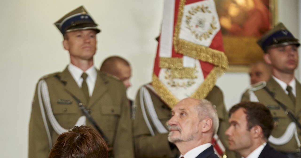 Beata Szydło na Obchodach Święta Wojska Polskiego /- /East News