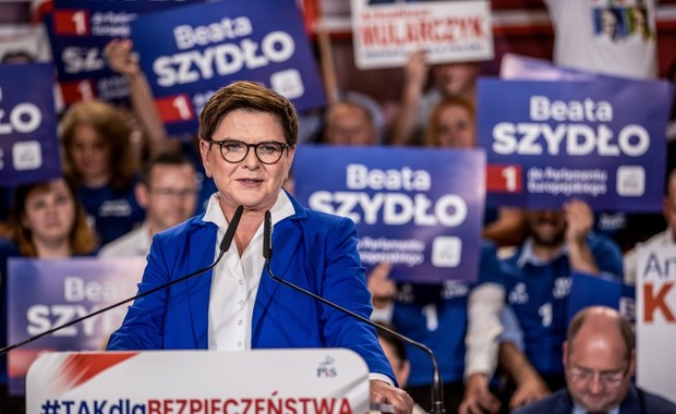 ​Beata Szydło na podium, ale zdobyła o połowę głosów mniej niż 5 lat temu