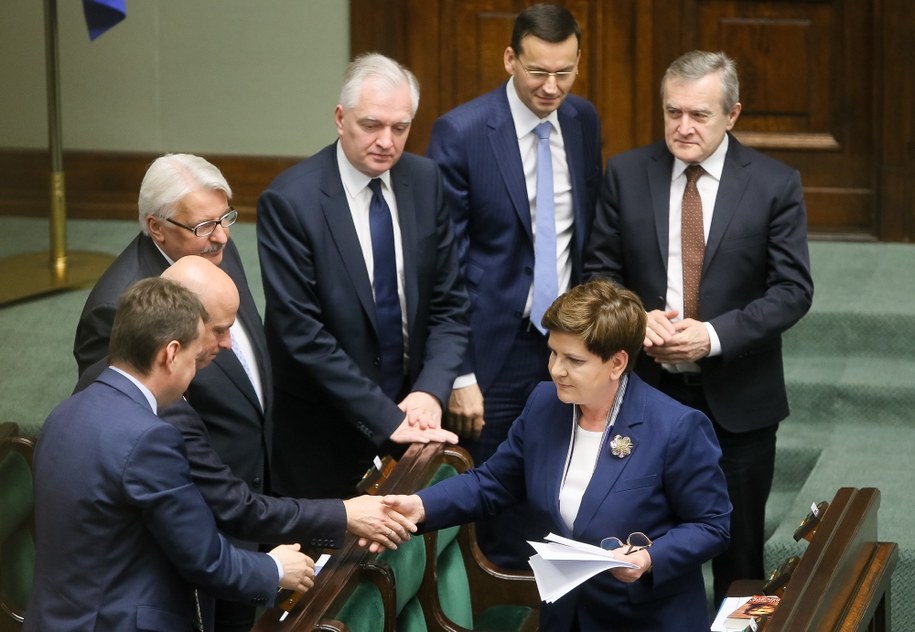 Beata Szydło po swoim wystąpieniu w Sejmie /Paweł Supernak /PAP