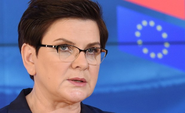 Beata Szydło pręży muskuły i… wyważa otwarte drzwi