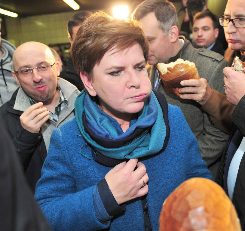 Beata Szydło przed wyborami o drugiej w nocy odwiedziła piekarnię /Przemek Świderski /East News