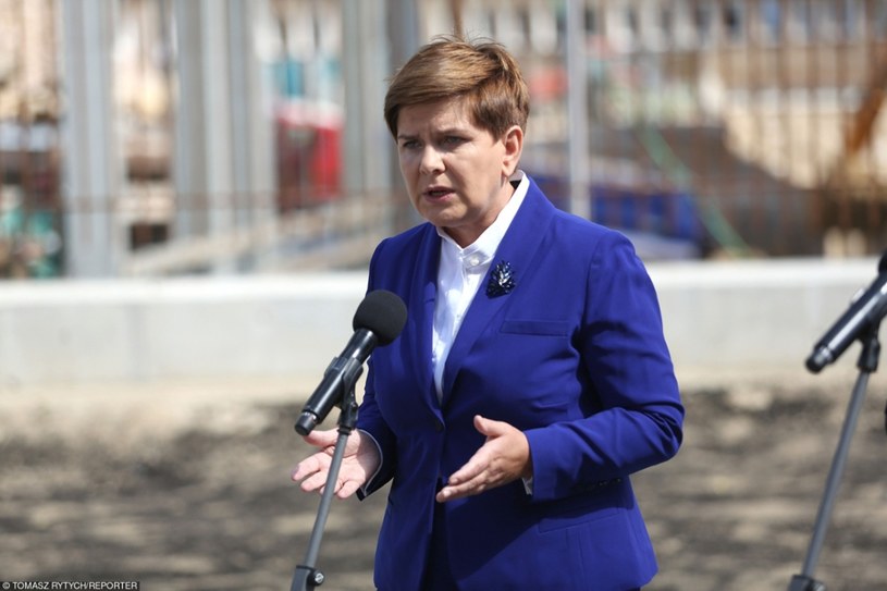 Beata Szydło /Tomasz RYTYCH /Reporter