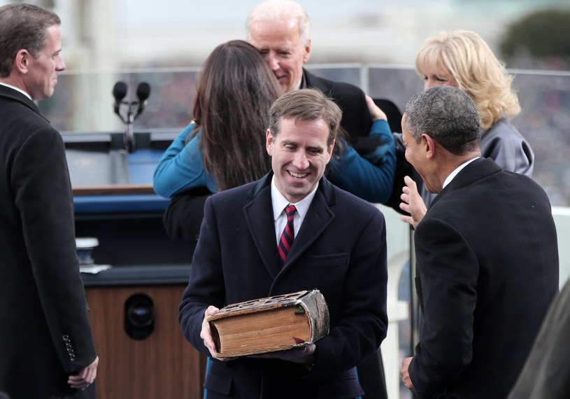 Beau Biden w towarzystwie Baracka Obamy /AFP