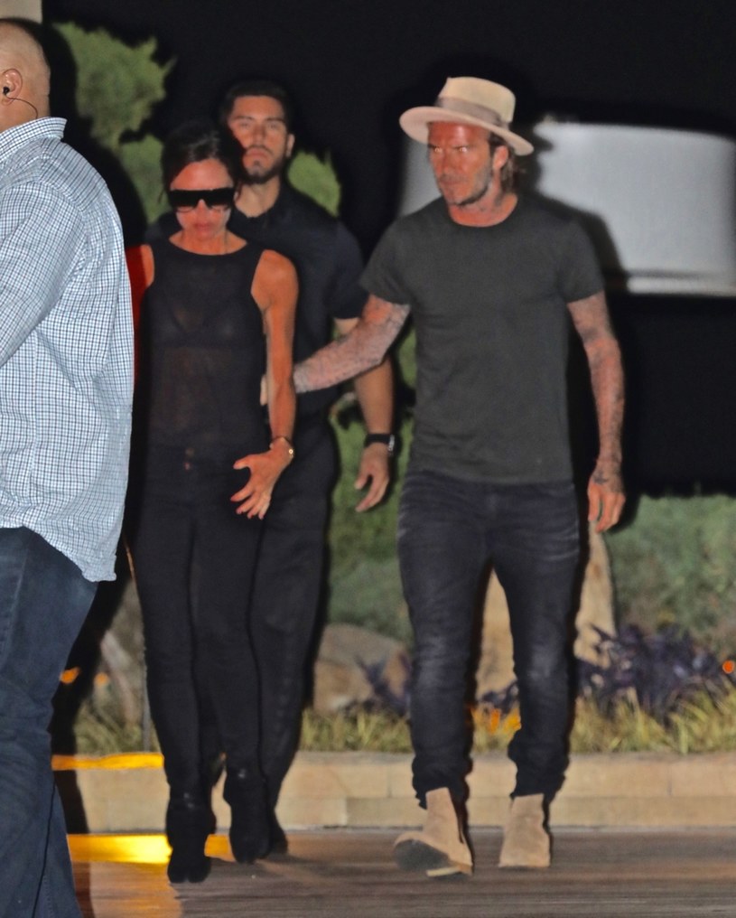 Beckhamowie byli widziani, gdy razem opuszczali restaurację w Los Angeles /Jacson / Splash News /East News