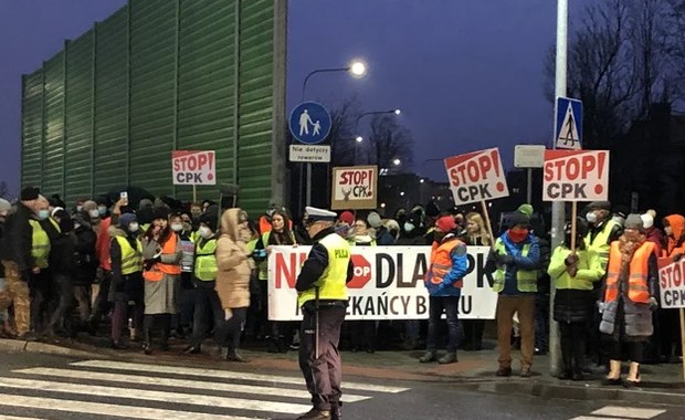 Będą protestować przeciwko budowie linii kolejowych do CPK