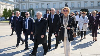 Będą przyspieszone wybory? PiS zbiera się na wyjazdowym posiedzeniu