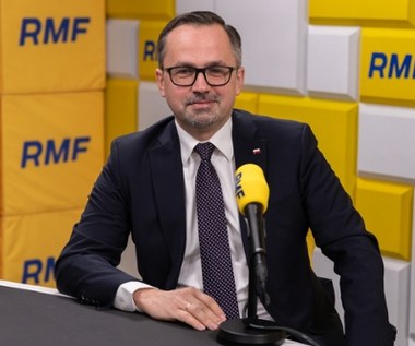 "Będą się tłumaczyli niepoczytalnością". Horała o ślubowaniu w Sejmie