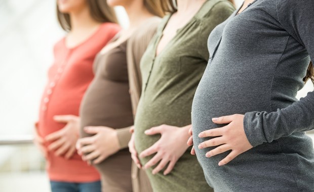 Będą zmiany w wypłacaniu L4 kobietom w ciąży? Jest gotowy projekt ustawy