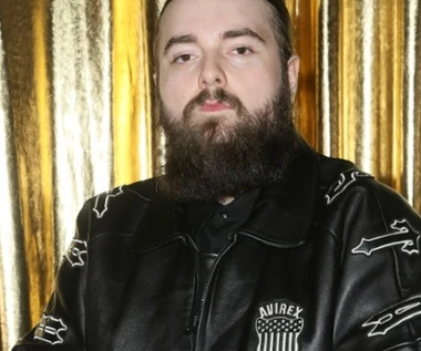 Bedoes przeszedł metamorfozę. Pozbawił się charakterystycznej cechy