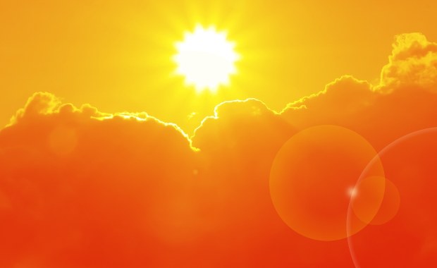 Będzie chłodniej, ale spokojnie. Uderzenie przyjdzie w weekend