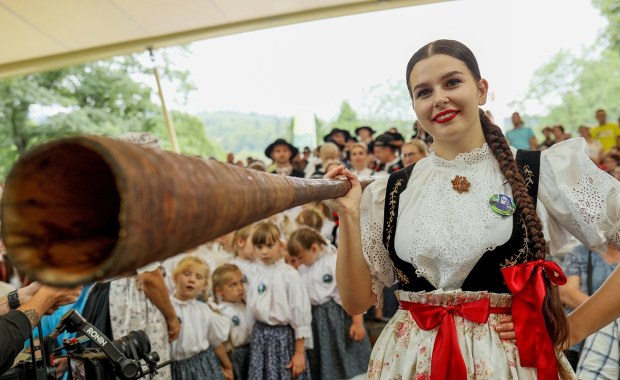 Będzie głośno, kolorowo i różnorodnie. Blisko 100 zespołów przyjedzie do Polski
