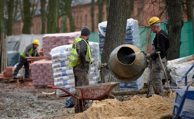 Będzie łatwiej rozpocząć budowę, wystarczy zgłoszenie. Prezydent podpisał nowelizację