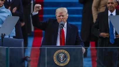 ​Będzie mur na granicy z Meksykiem. Trump podpisał dekret