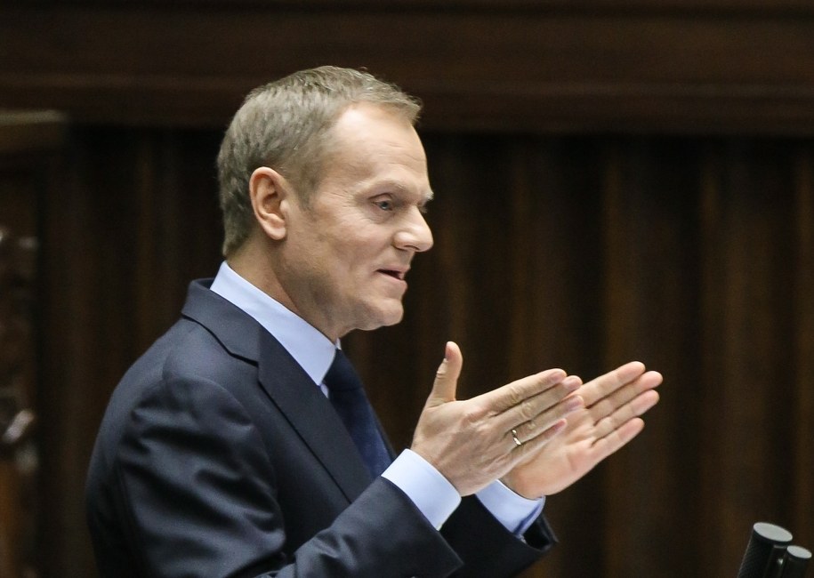 Będzie odpowiedź ministrów na kłamstwa Kaczyńskiego - zapowiedział Tusk w Sejmie /Paweł Supernak /PAP