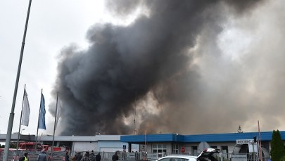 Będzie śledztwo ws. pożaru składowiska odpadów? Strażacy nadal dogaszają ogień