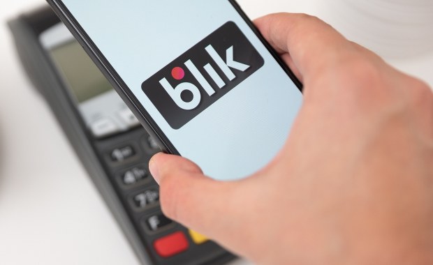 ​Będzie ustawa regulująca system BLIK. Chodzi o przelewy na zły numer telefonu 