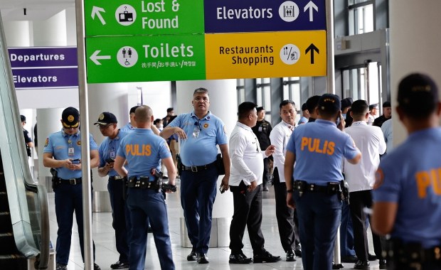 "Będziecie musieli mnie zabić". Były prezydent Filipin aresztowany